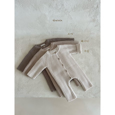 더랄라-오픈니트슈트